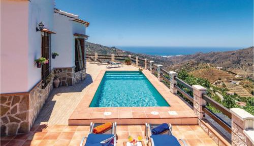 Three-Bedroom Vacation Home 