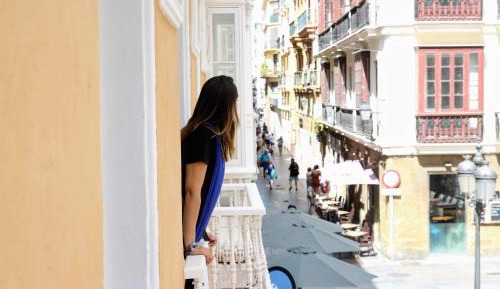 Apartment with Balcony