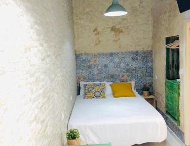 Budget Studio Apartment