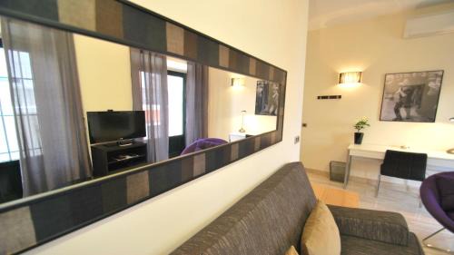 Two-Bedroom Deluxe Apartment