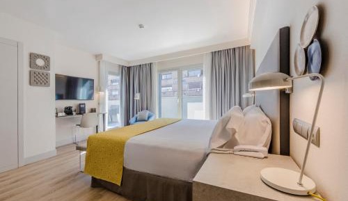 Superior Double Room with Terrace