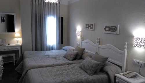Twin Room with Extra Bed