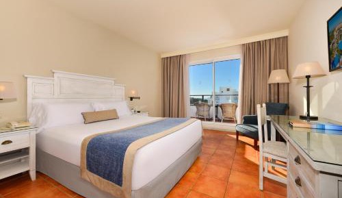 Twin Room Lateral Sea View