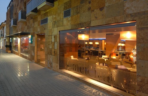El Carpio Hotel | Hotel Macami