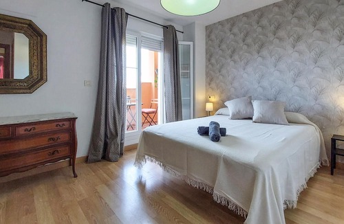 Torre de Benagalbon Apartment | On the coastal hills of Rincon de la Victoria welcomes you this large and comfortable apartment with