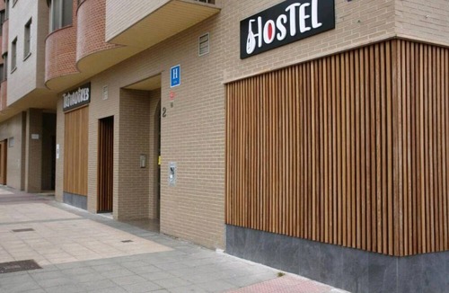 Burgos Hostel | Hostel Trovadores