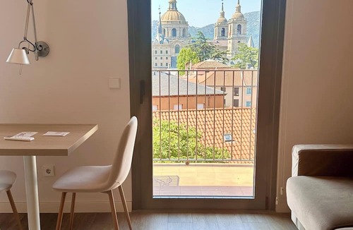 San Lorenzo de El Escorial House | San Lorenzo Suites