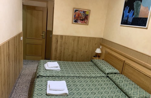 San Sebastian de los Reyes Hostel | Hostal Juan XXIII