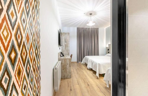 Literary Quarter Hostel | Hostal Antón Martín