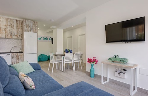 Torremolinos Villa | Villas By Seric,15' walking to the beach