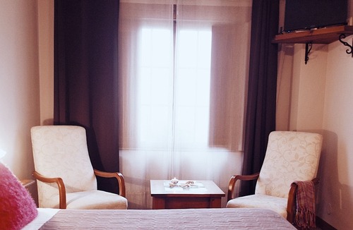 Santillana del Mar Hostel | Posada Las Torres