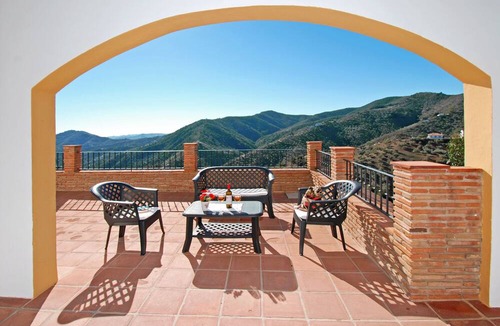 Comares Villa | Villa José 2, 12 Pers, Heated Pool, Wifi, A/C, Petfriendly, sea view