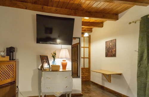 Aranda de Duero Hotel | Hospedium Hostería Rural Isabel La Católica