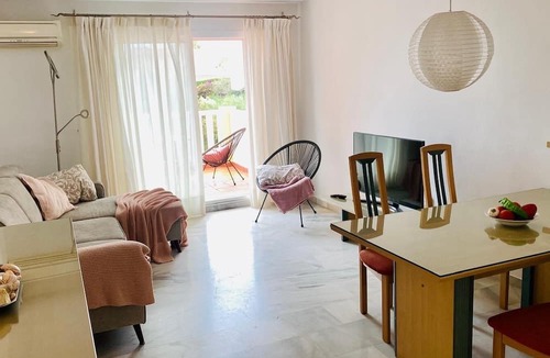 Urbanizacion Hacienda las Chapas Apartment | Stay U-nique Apartments Benajarafe