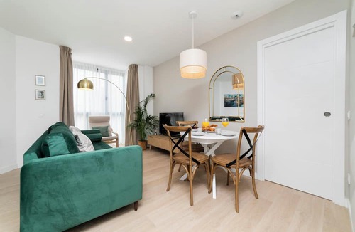 Carabanchel Hostel | Aurora Stays by Charming