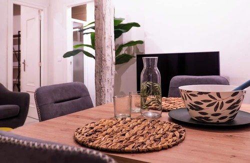 Old Town Hotel | Apartamentos Carolina by gaiarooms