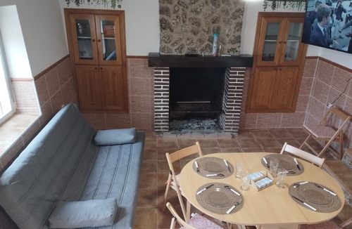 Sege Apartment | Pleasant apartment with AC in Sege