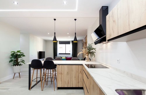Huerta de Santa Teresa Apartment | Stunning Apartment in Nervion
