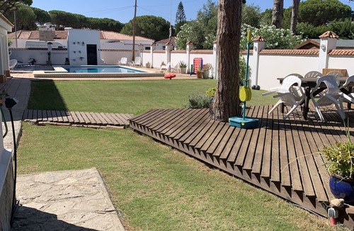 San Andres Golf Ski Chalet | Chalet 'Casa La Reina' with Private Pool, Wi-Fi and Air Conditioning