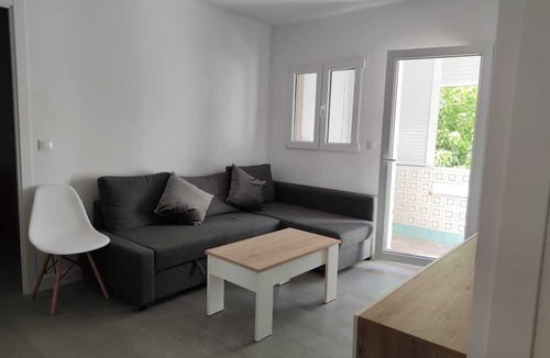 Huerta de Santa Teresa Apartment | La Zambra. Tranquilidad. Ubicacion con Todos los Servicios al Alcance