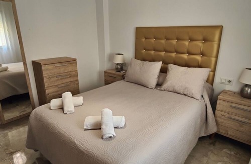 Andujar Apartment | Cuadro de la Virgen