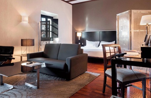 Valladolid Hotel | AC Hotel Palacio de Santa Ana by Marriott