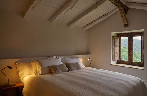 Quiros Bed & Breakfast | Solo Palacio
