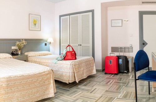 Loja Hotel | Area Manzanil