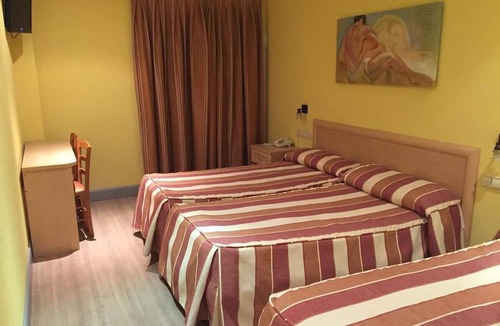 Humanes de Madrid Hotel | Hotel La Unión