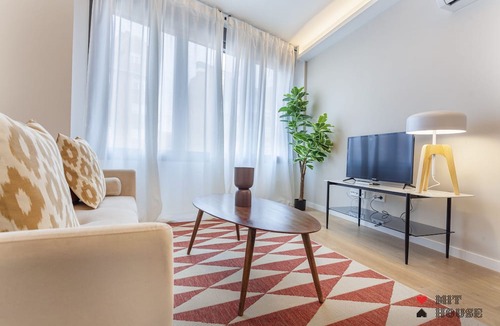 Ciudad Lineal Apartment | Rubik II apartment in Madrid