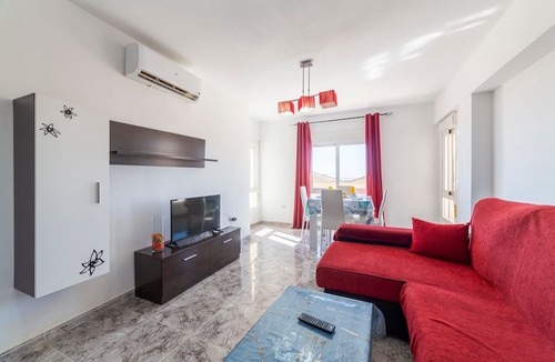 Aguadulce Apartment | Apartment 'Bahía Almería' with Mountain Views, Wi-Fi, and Air Conditioning