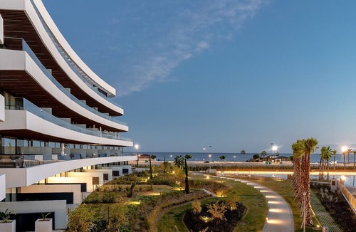 Torremolinos Apartment | Choco | Pool - Frontline Beach - plunge pool