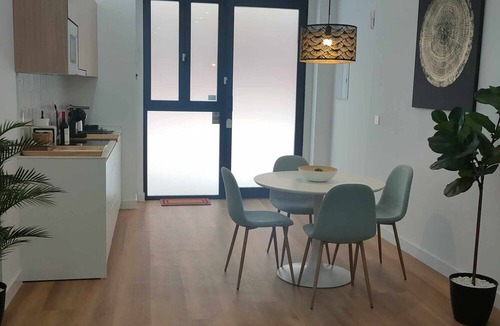 San Vicente Apartment | Carmen Street, Seville, Historic Center B3