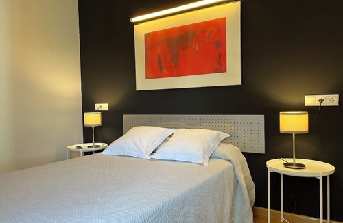 Leon Apartment | Quarterly stays from 850 euros/month/1 person. All inclusive. See conditions