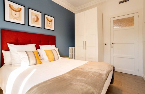 Embajadores Apartment | Apolo Terrace II apartment in Madrid