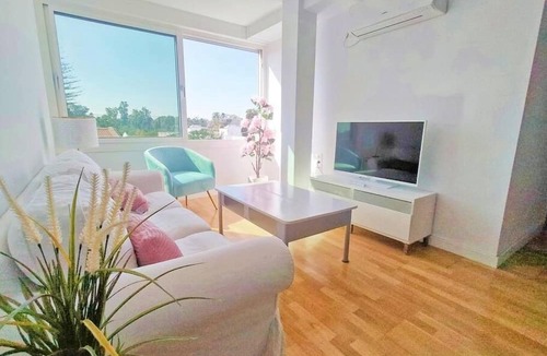 Huerta de la Salud Apartment | Plaza de España Dreams