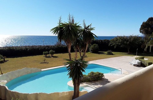 Nikki Beach Apartment | New Apartment!Beachfront Elviria Complex NEPTUNO I, Views,Pool and Garden