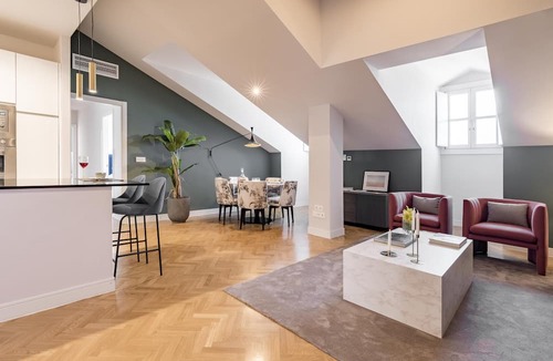 Embajadores Apartment | Perfect apt for long stays - Barrio de las Letras - Gym and Garden