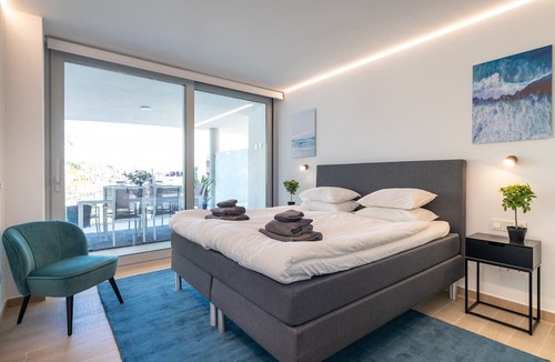 Fuengirola Apartment | "Apartment Higueron Wave 1" with Sea View, Pool, Wi-Fi & Terrace
