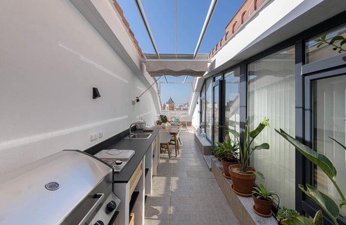 San Felipe Neri Apartment | Chinchilla- Holiday rental Malaga city