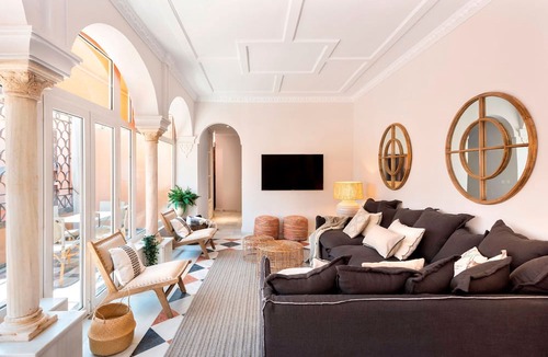 Historical Center Apartment | Genteel Home San Isidoro Terrace