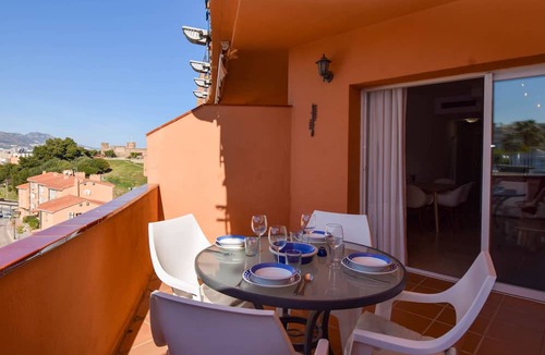 Fuengirola Apartment | Ref: 226 Apartment with mountain views close to Fuengirola Beach & Castle