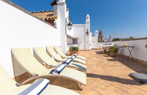 San Bartolome Apartment | A unique home where you will breathe in history