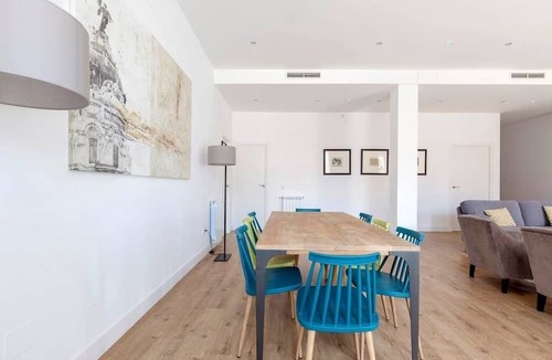 Centro Apartment | LUXURY APARTMENT WITH 4 ROOMS, 4 BATHROOMS AND LARGE TERRACE, FREE WIFI