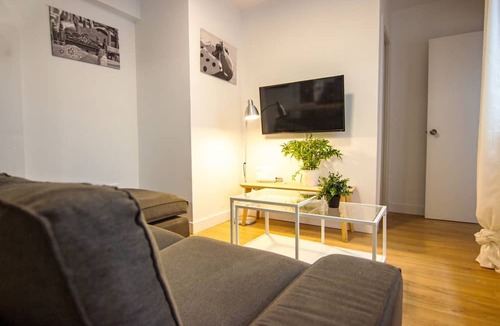 San Vicente Apartment | RentalSevilla Teodosius Grand Home