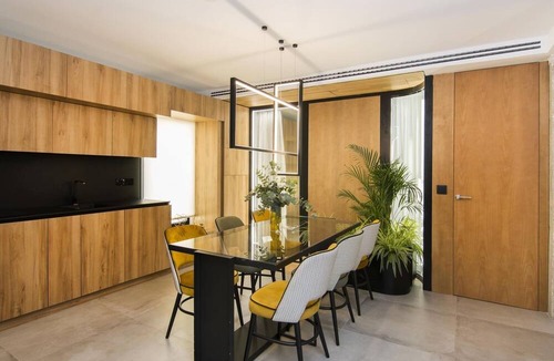 Granada City Center Apartment | ChezmoiHomes Luxury Alhambra Penthouse Collection Arrayanes
