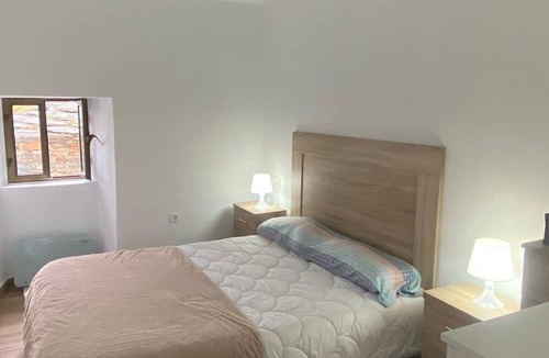 Sarceda House | Coliz: Rural house in an incredible village that is ideal to disconnect.