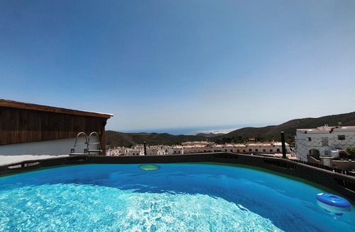 Enix Ski Chalet | El Mirador del Berenjenal. n¡Relajate con toda la familia!.