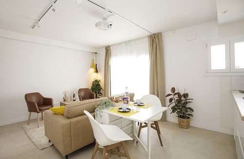 Eixample Apartment | Three bedroom apartment in Girona