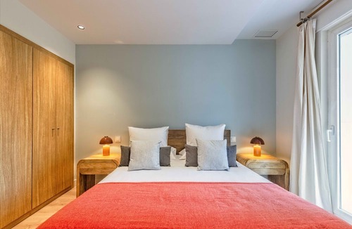 Nueva Espana Apartment | Bernabeu Place I apartment in Madrid